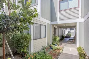 27068 Hidaway, Canyon Country, CA 91351 - Photo 3