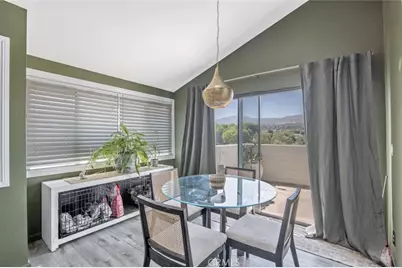 27068 Hidaway #7, Canyon Country, CA 91351 - Photo 7