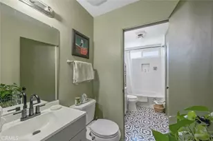 27068 Hidaway, Canyon Country, CA 91351 - Photo 13
