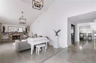 19865 Hiawatha St, Chatsworth, CA 91311 - Photo 5