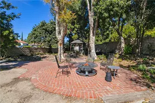 19865 Hiawatha St, Chatsworth, CA 91311 - Photo 29