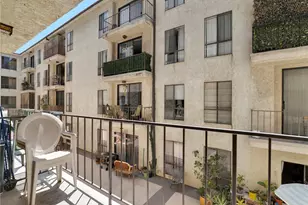 7300 Franklin Ave, Los Angeles, CA 90046 - Photo 13
