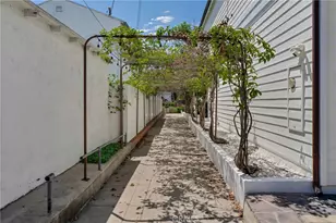 2722 Grand Canal, Los Angeles, CA 90291 - Photo 19