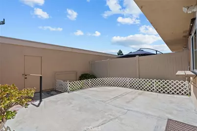 2901 S Sycamore #B, Santa Ana, CA 92707 - Photo 33