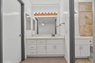 2901 S Sycamore #B, Santa Ana, CA 92707 - Photo 29