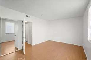 11150 Glenoaks Blvd, Pacoima, CA 91331 - Photo 27