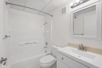 11150 Glenoaks Boulevard #309, Pacoima, CA 91331 - Photo 29