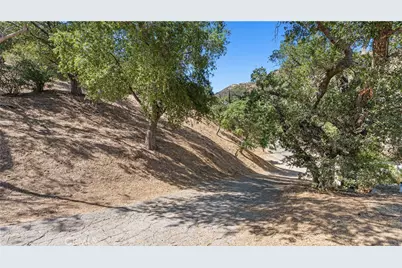 1194 Black Canyon, Simi Valley, CA 93063 - Photo 5