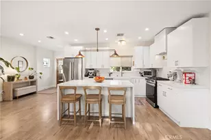 7247 Genesta, Lake Balboa, CA 91406 - Photo 11