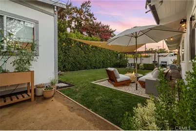 7247 Genesta, Lake Balboa, CA 91406 - Photo 31