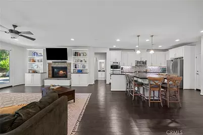 26425 Riverrock Way, Saugus, CA 91350 - Photo 7