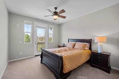 26425 Riverrock Way, Saugus, CA 91350 - Photo 43