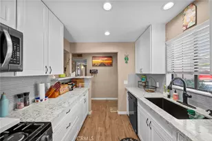27819 Galeton, Canyon Country, CA 91387 - Photo 7