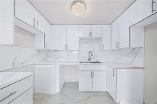 421 E Santa Anita, Burbank, CA 91501 - Photo 11