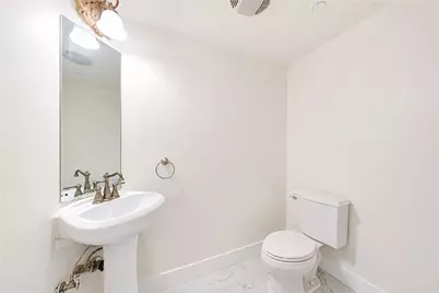 421 E Santa Anita, Burbank, CA 91501 - Photo 19