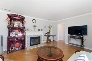 18823 Chase, Northridge, CA 91324 - Photo 9
