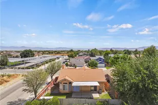 1645 E Kettering, Lancaster, CA 93535 - Photo 59