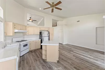1645 E Kettering, Lancaster, CA 93535 - Photo 21