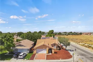 1645 E Kettering, Lancaster, CA 93535 - Photo 57