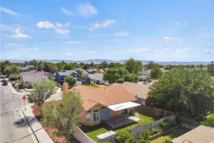 1645 E Kettering, Lancaster, CA 93535 - Photo 55
