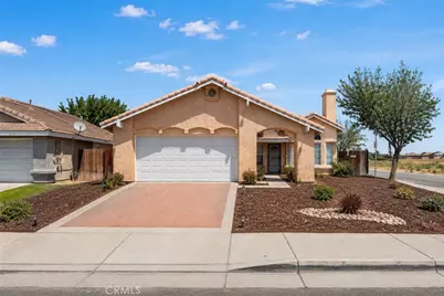 1645 E Kettering, Lancaster, CA 93535 - Photo 13