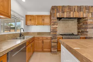 805 Moffatt Cir, Simi Valley, CA 93065 - Photo 29