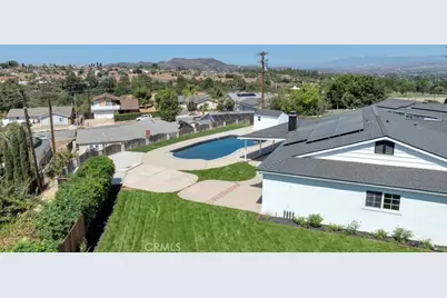 805 Moffatt Circle, Simi Valley, CA 93065 - Photo 15