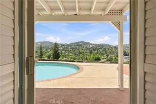 4607 Romberg Pl, Woodland Hills, CA 91364 - Photo 13