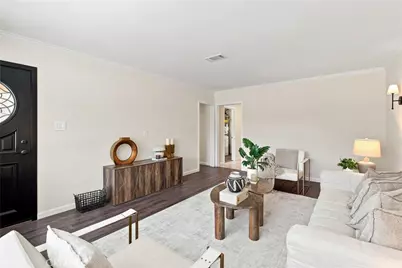 7635 Fallbrook, West Hills, CA 91304 - Photo 3