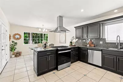 7635 Fallbrook, West Hills, CA 91304 - Photo 7