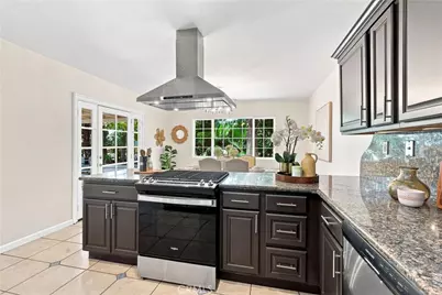 7635 Fallbrook, West Hills, CA 91304 - Photo 11