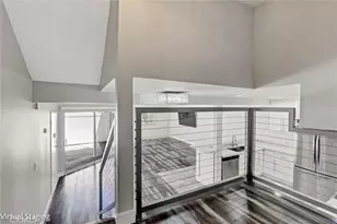 7924 Woodman Ave, Panorama City, CA 91402 - Photo 11