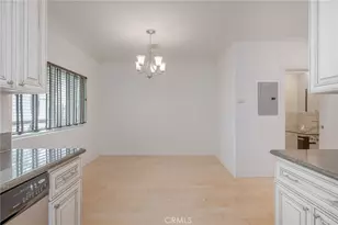 4325 Stern Ave, Sherman Oaks, CA 91423 - Photo 13