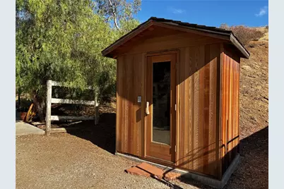 9210 Yucca Hills, Agua Dulce, CA 91390 - Photo 37