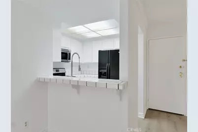 7800 Topanga Canyon Boulevard #216, Canoga Park, CA 91304 - Photo 9