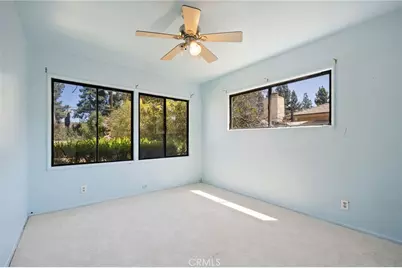 15739 Chatsworth, Granada Hills, CA 91344 - Photo 23