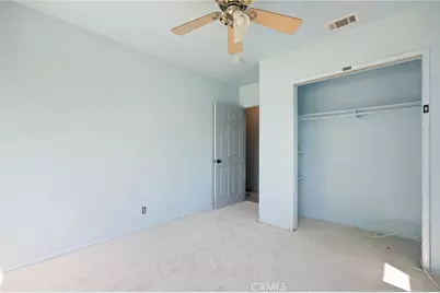 15739 Chatsworth, Granada Hills, CA 91344 - Photo 19