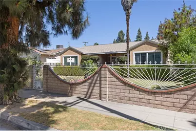15739 Chatsworth, Granada Hills, CA 91344 - Photo 5