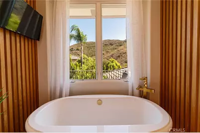29462 Malibu View Court, Agoura Hills, CA 91301 - Photo 37