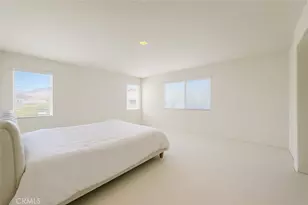 25768 Perlman Pl, Stevenson Ranch, CA 91381 - Photo 13