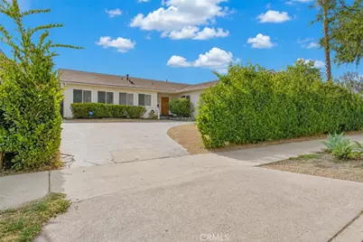 7928 Owensmouth, Canoga Park, CA 91304 - Photo 3