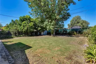 8543 Oakdale Ave, Winnetka, CA 91306 - Photo 19
