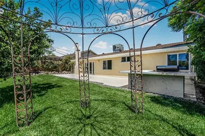 16900 Labrador Street, Northridge, CA 91343 - Photo 31