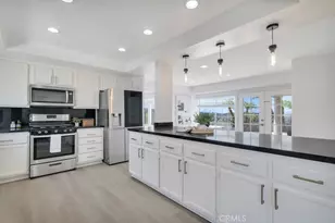 4525 Tenango Dr, Woodland Hills, CA 91364 - Photo 9