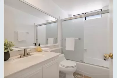 4525 Tenango Drive, Woodland Hills, CA 91364 - Photo 19