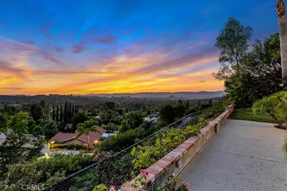 4525 Tenango Drive, Woodland Hills, CA 91364 - Photo 3