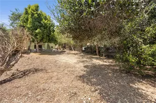 918 Terrace 49, Los Angeles, CA 90042 - Photo 35