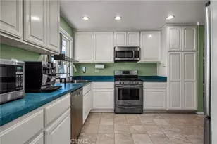 52 Sandra Ct, Newbury Park, CA 91320 - Photo 9