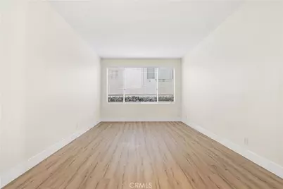 14530 Benefit Street #102, Sherman Oaks, CA 91403 - Photo 21