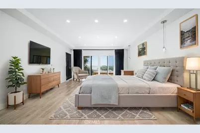 1001 Via Alta, Burbank, CA 91501 - Photo 7